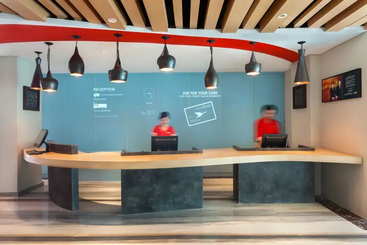 Джокьякарта: ibis Yogyakarta Adi Sucipto