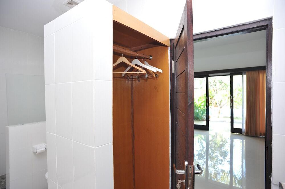 Беноа: Airy Nusa Dua Pratama Gang Pandu 71 Bali