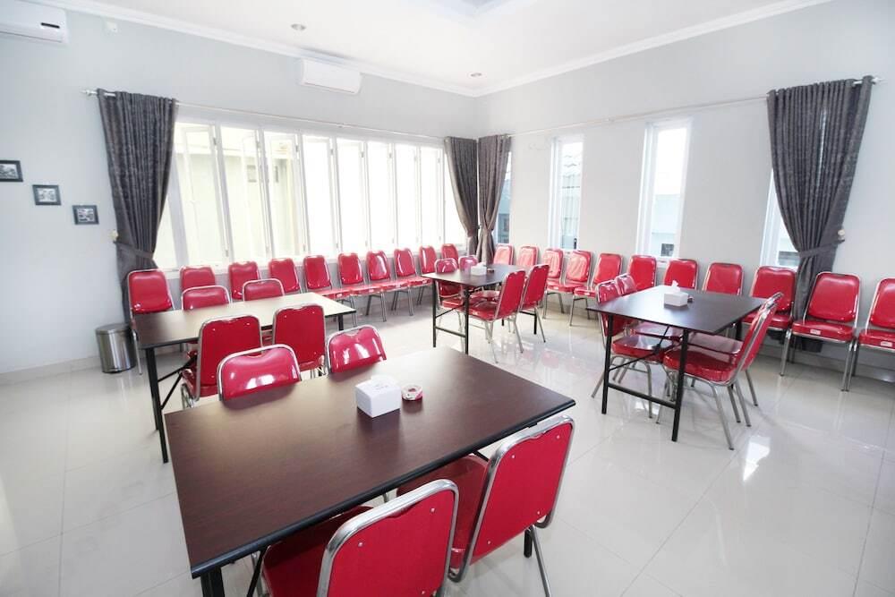 Батуретно: Airy Sleman Gamping Tata Bumi 3 Yogyakarta