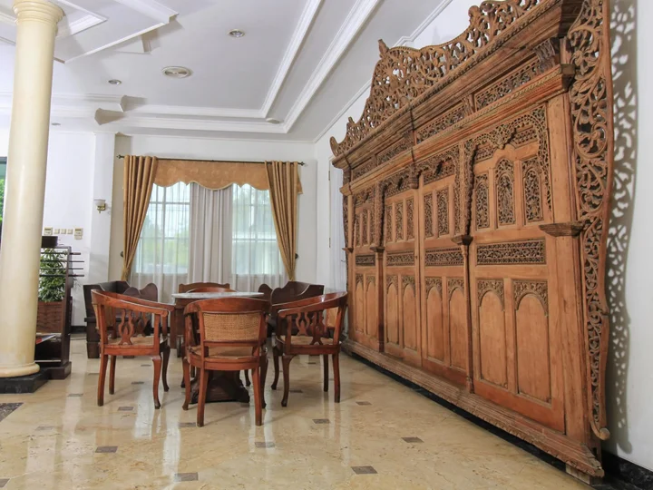 Суракарта: Bandar Narita Hotel