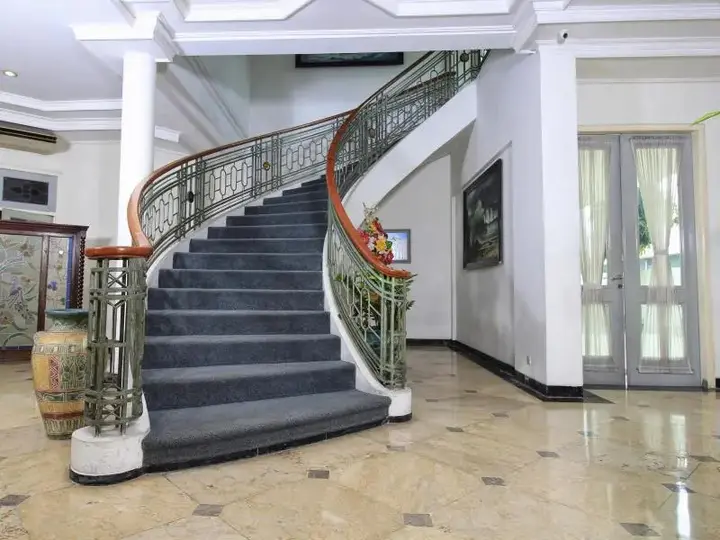 Суракарта: Bandar Narita Hotel