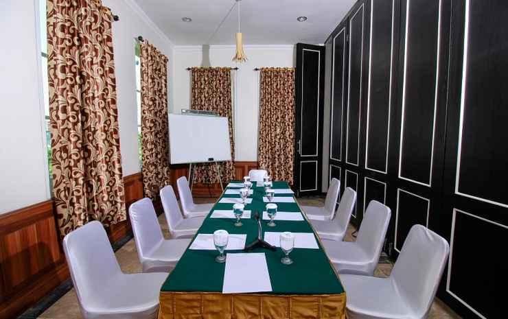 Суракарта: Bandar Narita Hotel