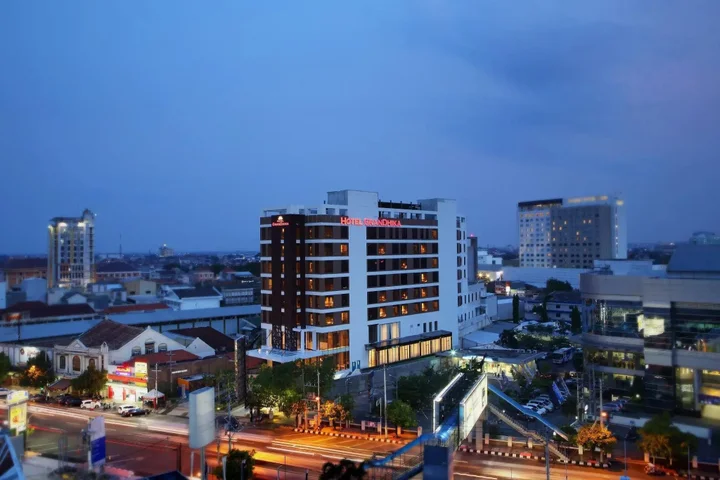 Семаранг: Grandhika Hotel Semarang