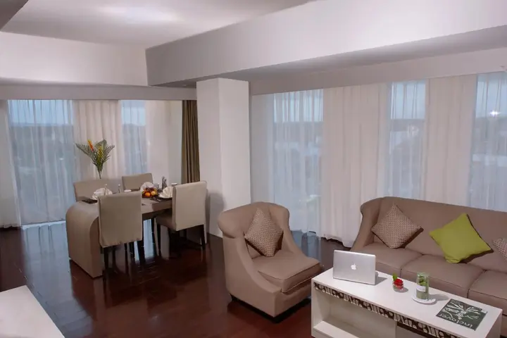 Депок: Platinum Adisucipto Hotel & Conference