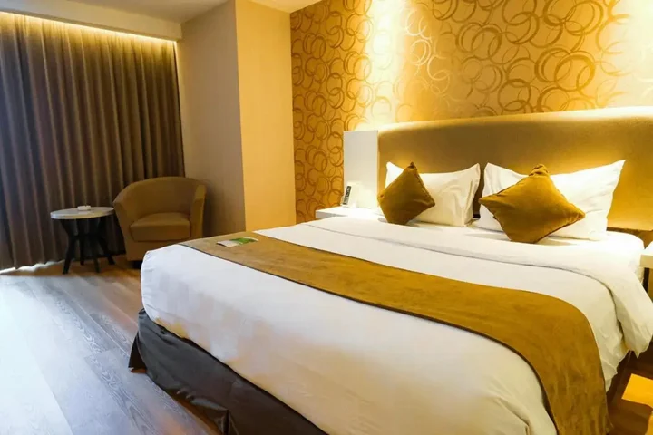Депок: Platinum Adisucipto Hotel & Conference