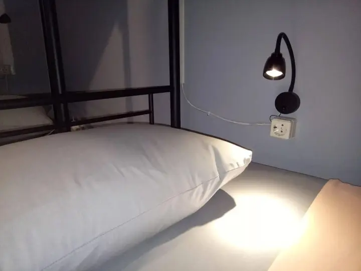 Сурабая: The Hostel - Adults Only