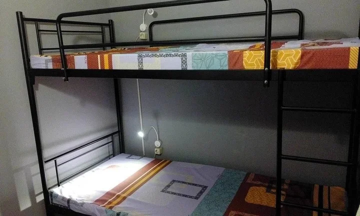 Сурабая: The Hostel - Adults Only