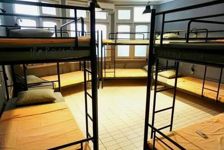 Сурабая: The Hostel - Adults Only