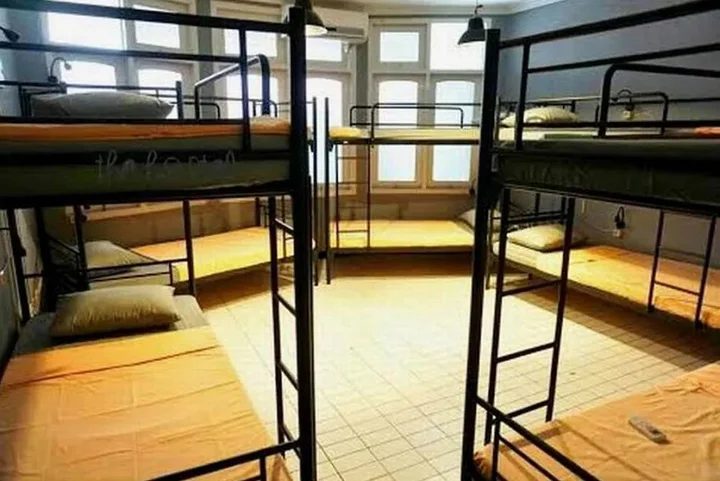 Сурабая: The Hostel - Adults Only