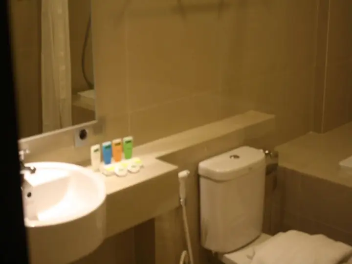 Сукабуми: Sparks Odeon Sukabumi - Artotel Curated