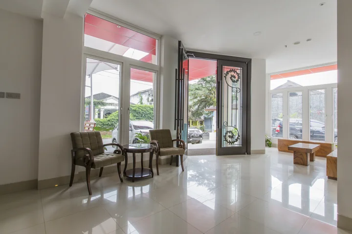 Сукабуми: Sparks Odeon Sukabumi - Artotel Curated