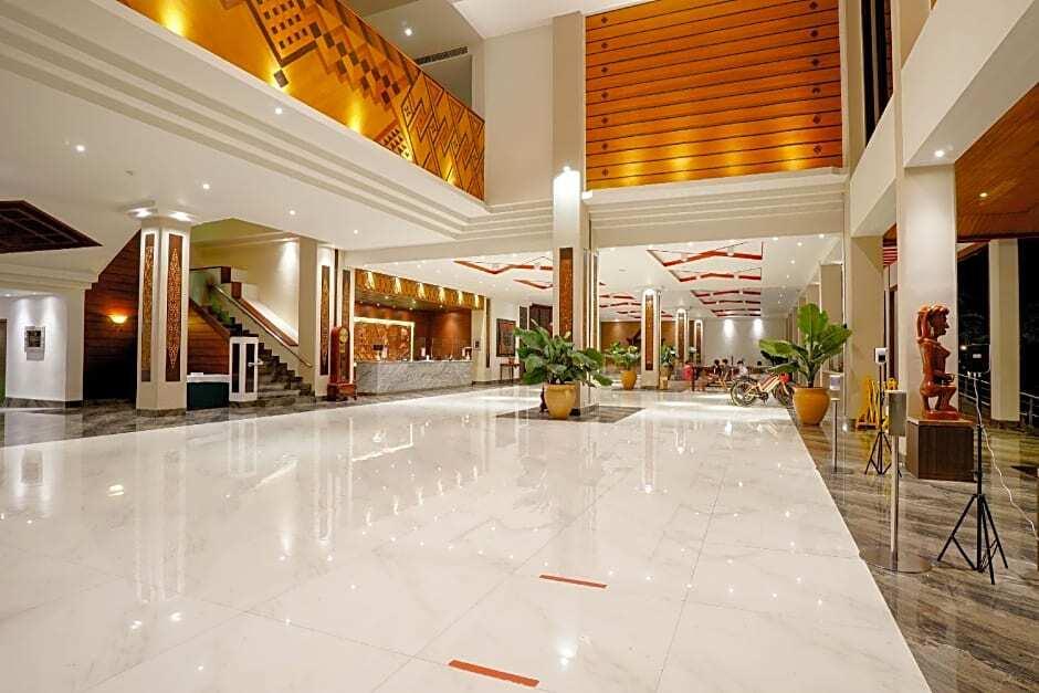 Озеро Тоба: Hotel Niagara Parapat