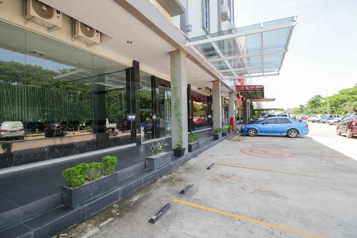 Батам: Airy Pandawa Pertokoan Limanda Blok D 6 Batam