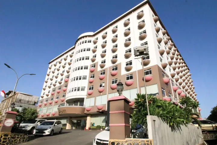 Батам: Airy Penuin Pembangunan Baloi Batam