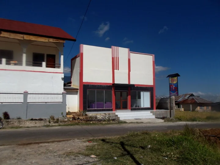 Рутенг: FX 72 Ruteng Hotel
