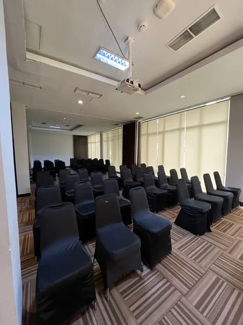 Сурабая: News Hotel Surabaya by Graha Pena Jawa Pos
