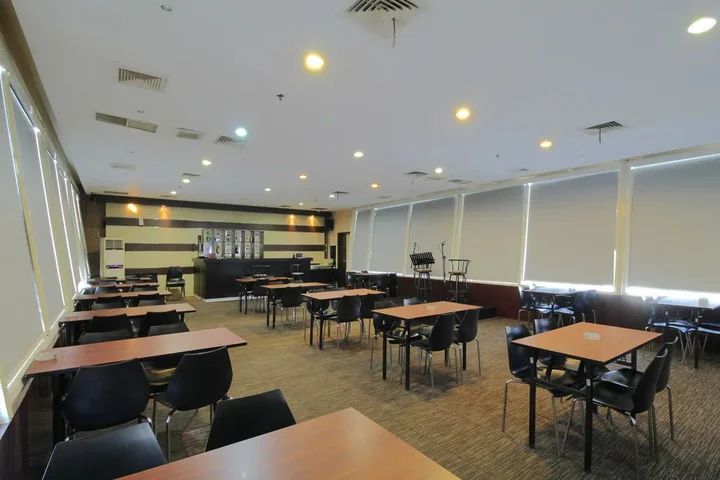 Семаранг: 三宝拢艾里新邦利马哈迈德达赫兰6B酒店(Airy Simpang Lima Ahmad Dahlan 6B Semarang)