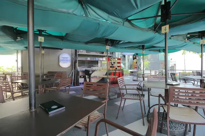 Семаранг: 三宝拢艾里新邦利马哈迈德达赫兰6B酒店(Airy Simpang Lima Ahmad Dahlan 6B Semarang)