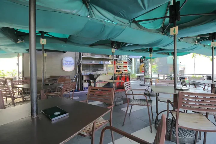 Семаранг: 三宝拢艾里新邦利马哈迈德达赫兰6B酒店(Airy Simpang Lima Ahmad Dahlan 6B Semarang)