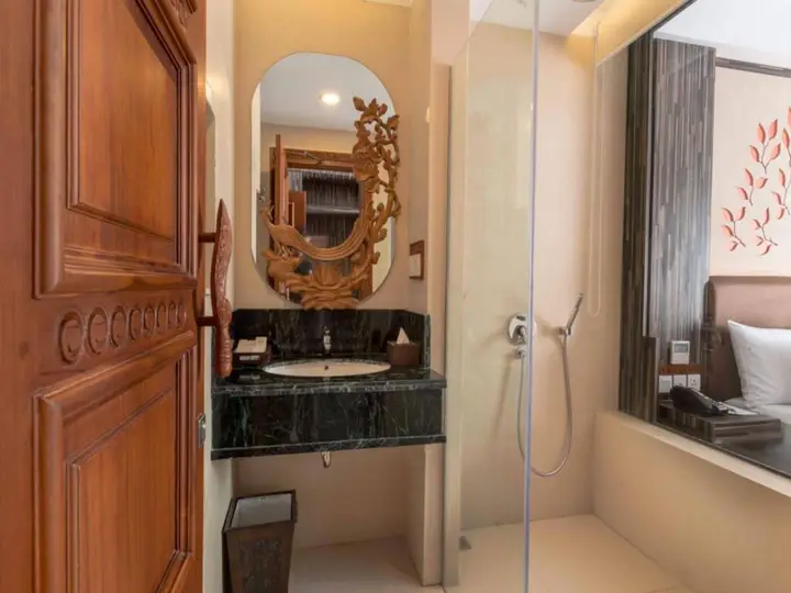carousel image 1