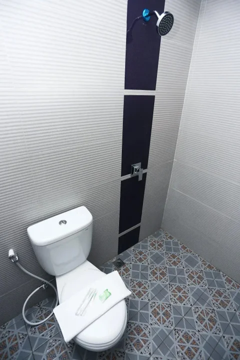 Сурабая: C Stone Hotel