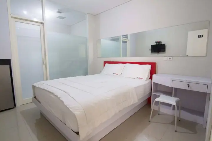 RedDoorz Diponegoro — фото 4