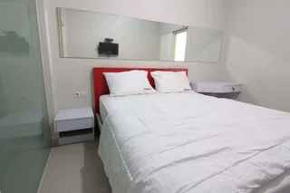 Сурабая: RedDoorz Diponegoro