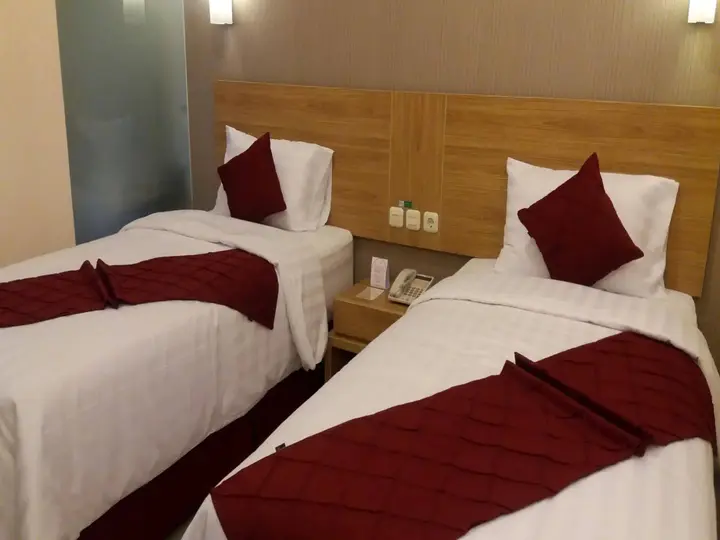 Сурабая: Sunshine Family Homestay near Terminal 1 Juanda Airport