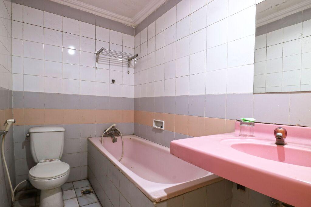 Сурабая: RedDoorz Near Tunjungan Plaza