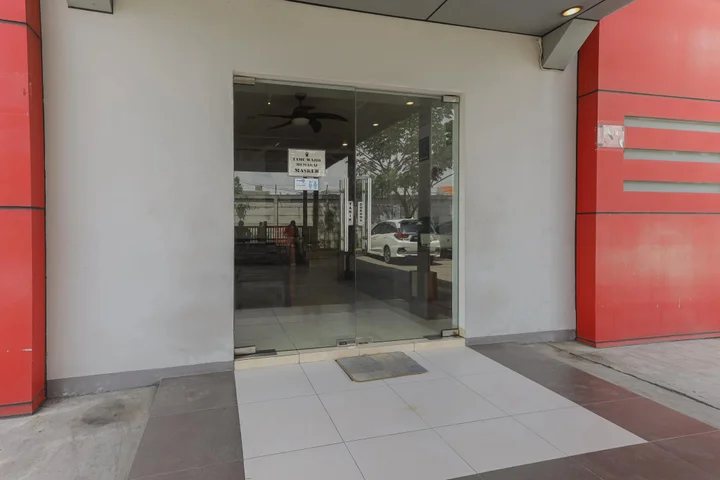 Сурабая: RedDoorz near Juanda Airport T1