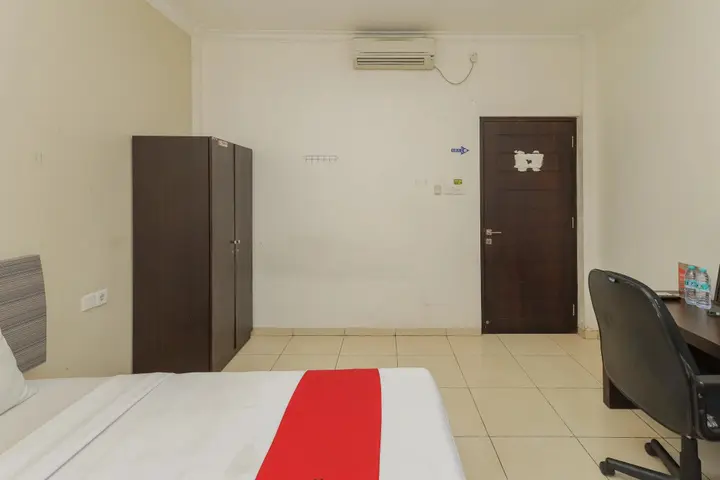 Сурабая: RedDoorz near Juanda Airport T1