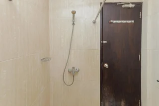 Сурабая: RedDoorz near Juanda Airport T1