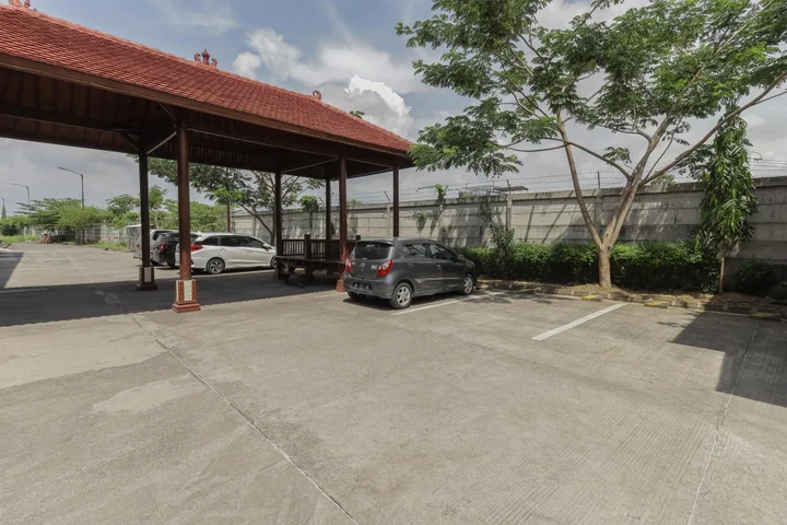 Сурабая: RedDoorz near Juanda Airport T1