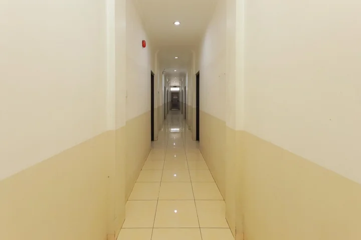 Сурабая: RedDoorz near Juanda Airport T1