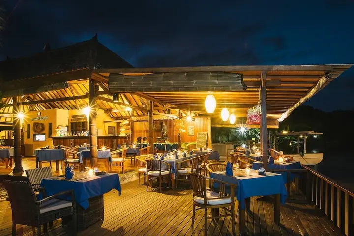 Лембонган-Айленд: Bay Shore Hut's Lembongan