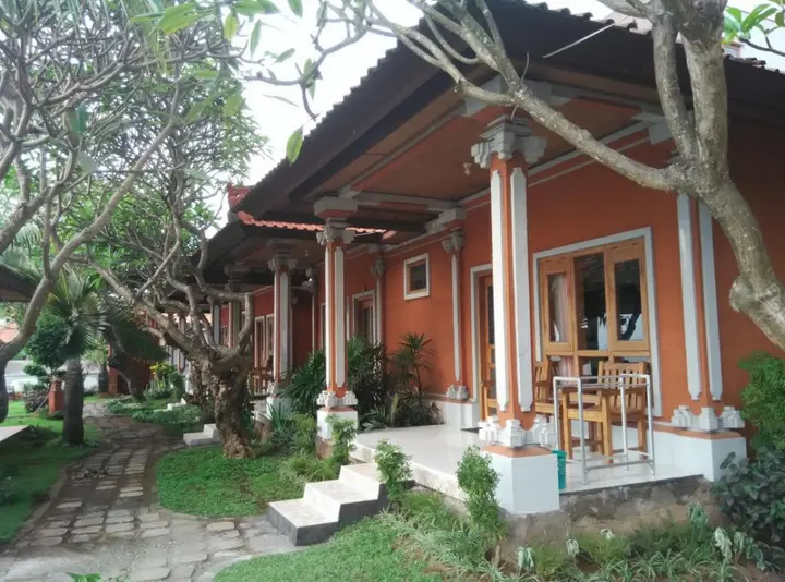 Каликбукбук: Wahyu Dana