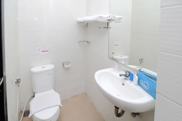 Сурабая: Airy Premier Tunjungan Walikota Mustajab 29 Surabaya