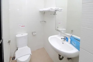 Сурабая: Airy Premier Tunjungan Walikota Mustajab 29 Surabaya
