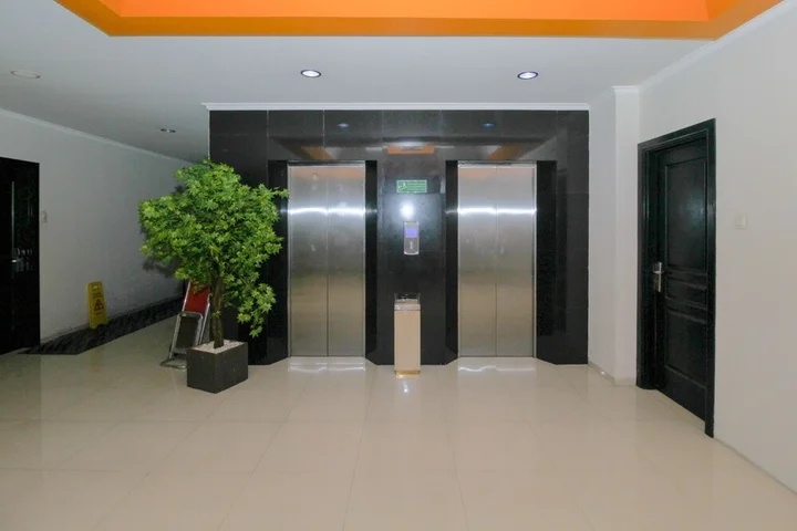Сурабая: Airy Premier Tunjungan Walikota Mustajab 29 Surabaya