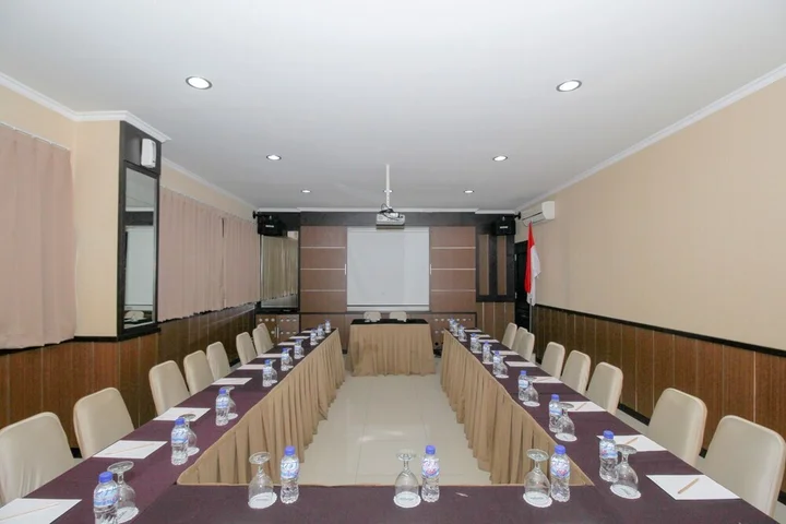 Сурабая: Airy Premier Tunjungan Walikota Mustajab 29 Surabaya