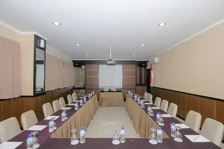 Сурабая: Airy Premier Tunjungan Walikota Mustajab 29 Surabaya