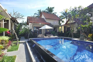 Сукавати: 巴厘岛艾里苏卡瓦地苏塔美莎丽99号酒店(Airy Sukawati Sutami Gunung Sari 99X Bali)