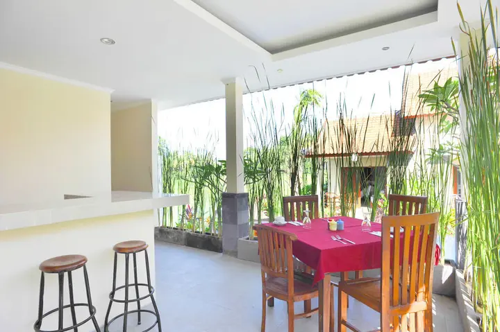 Сукавати: 巴厘岛艾里苏卡瓦地苏塔美莎丽99号酒店(Airy Sukawati Sutami Gunung Sari 99X Bali)