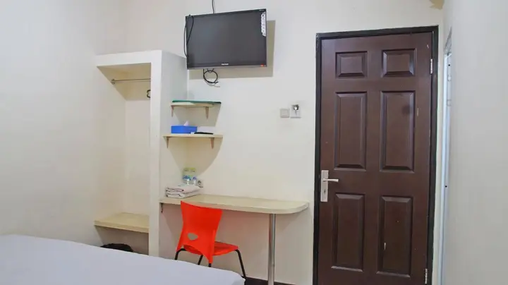 Сурабая: RedDoorz @ Galaxy Permai