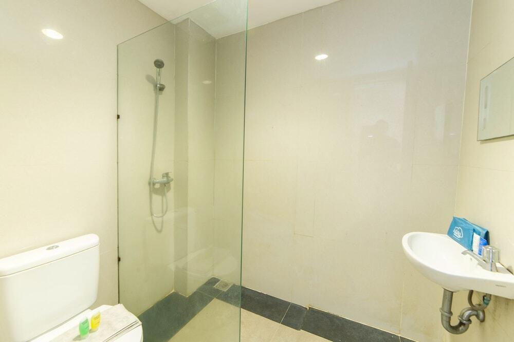 Сурабая: Airy Sukolilo Medokan Semampir Indah 25 Surabaya