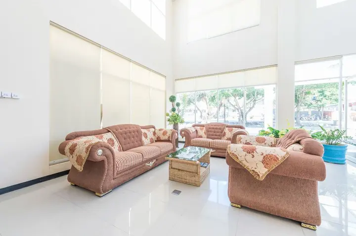 Палу: Airy Ulujadi Malonda 76 Palu