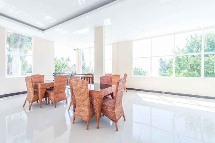 Палу: Airy Ulujadi Malonda 76 Palu