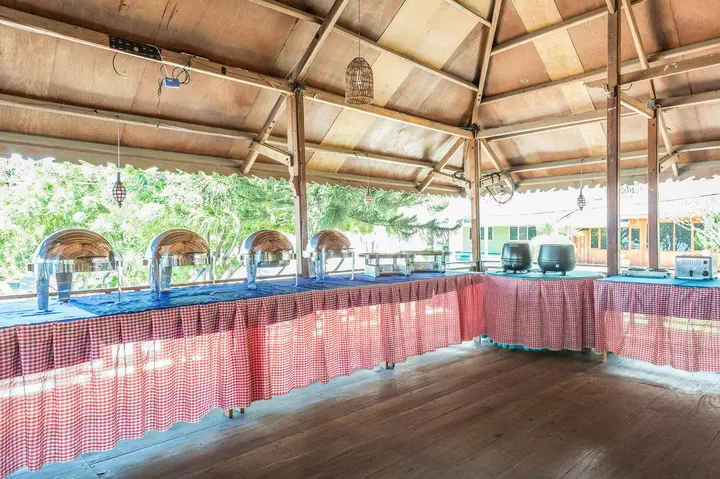 Палу: Airy Ulujadi Malonda 76 Palu