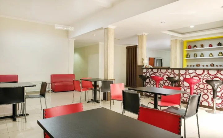 Батуретно: OYO 589 Hotel Desa Puri