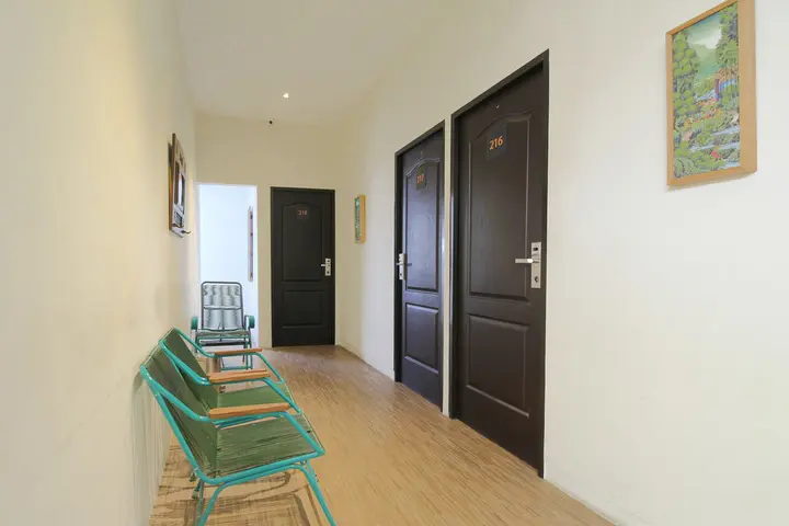 Семаранг: Airy Tegalsari Kawi Raya 49 Semarang